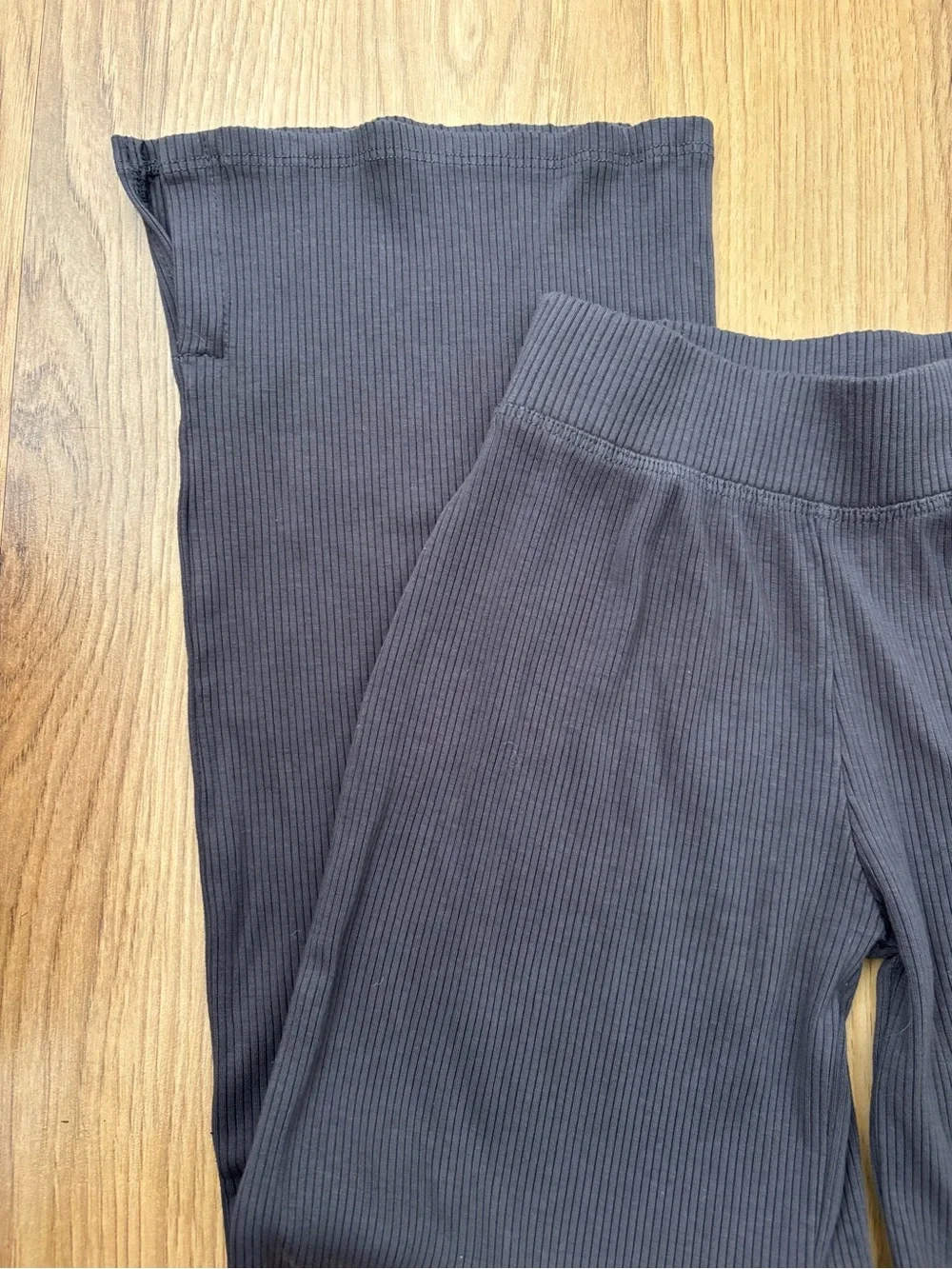 Tiger Friday Ribbed Sleeveless Crop Top & Wide-Leg Pants Set - Charcoal gray
